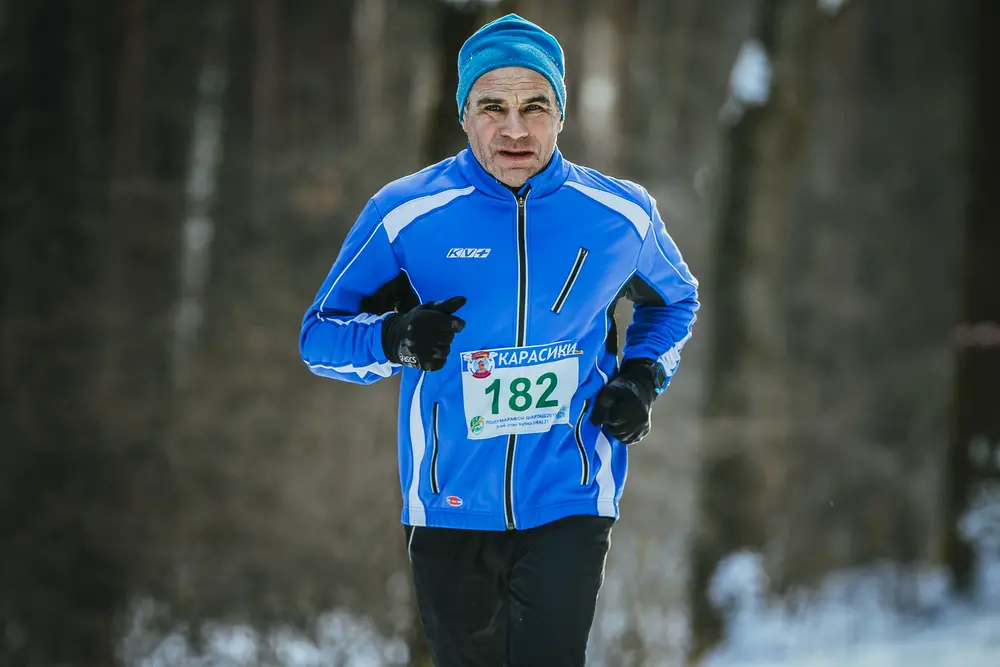 Best Cold Weather Running Clothes for Men